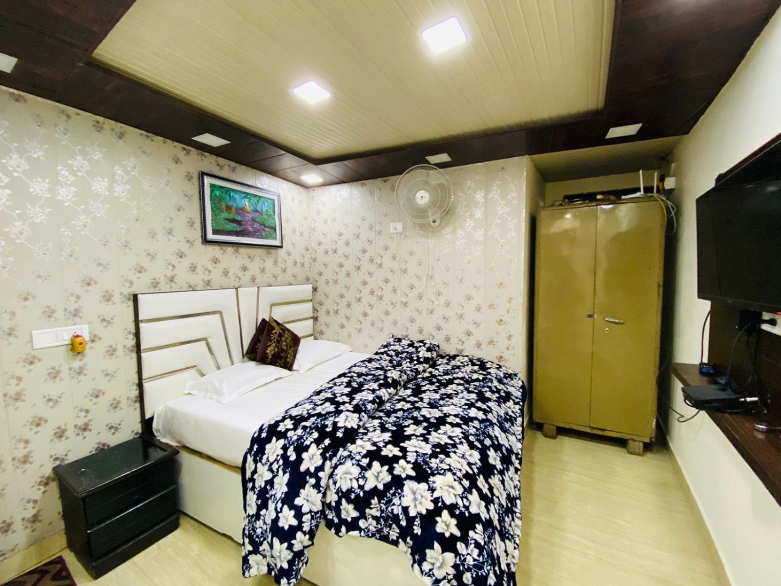 Rudhraksh Villa 4Br- Perfect Vacay Villa Mussoorie Exteriér fotografie